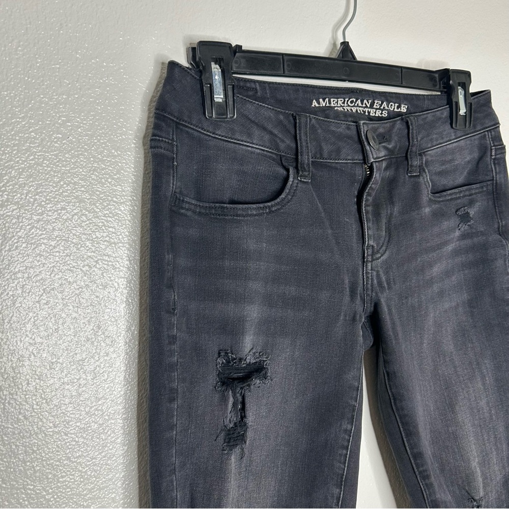 American Eagle Outfitters Black Ripped Super Stretch X4 Super Low Jegging Size 4 - Picture 3 of 10